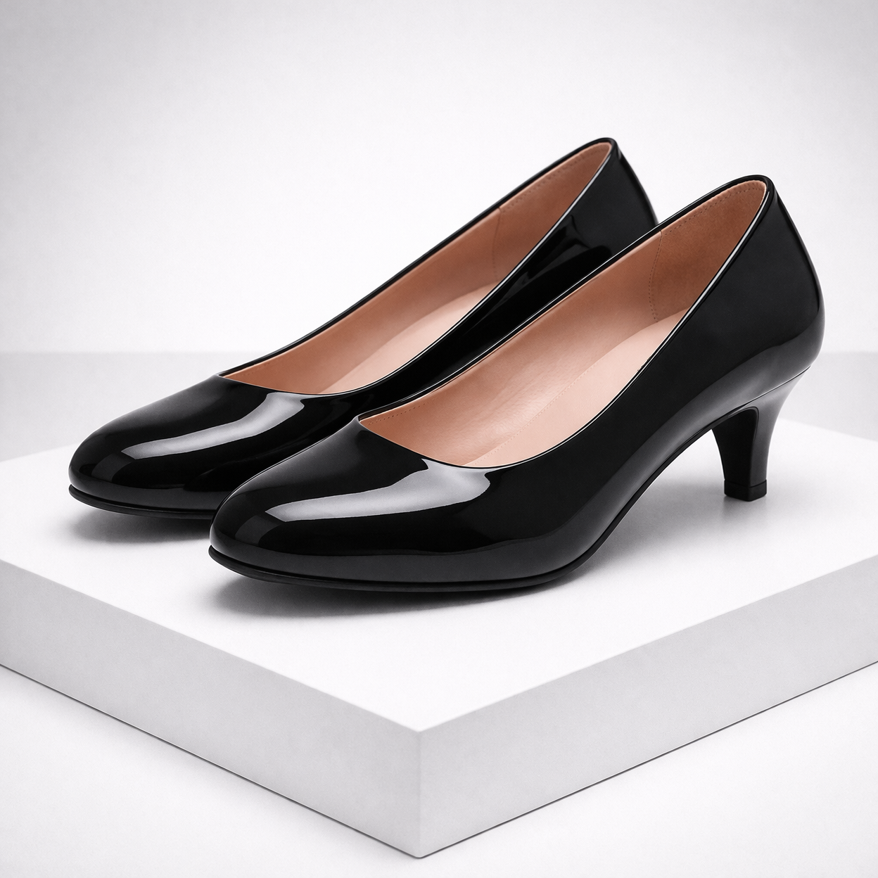 Glossy Leather Orthopedic Pumps